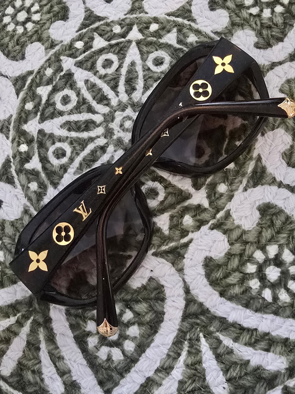 Louis Vuitton Vintage Wide Sunglasses With Glitter Detail